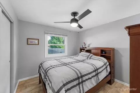 5504 Thelen Ave, Mchenry, IL 60050 photo 9