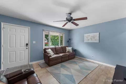 5504 Thelen Ave, Mchenry, IL 60050 photo 3