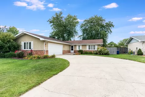 1909 Heatherway Ln, New Lenox, IL 60451