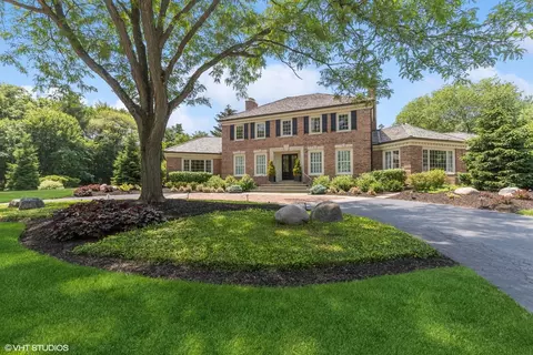 440 King Muir Rd, Lake Forest, IL 60045