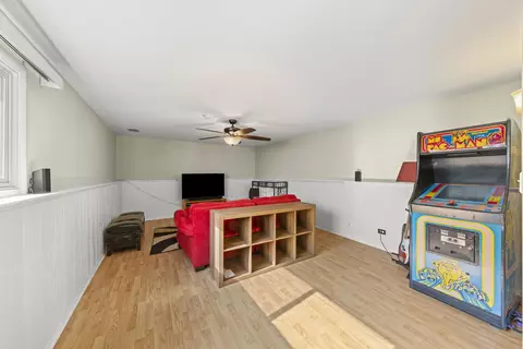 1320 Elm St, Wheaton, IL 60189 photo 15