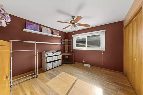 1320 Elm St, Wheaton, IL 60189 photo 12