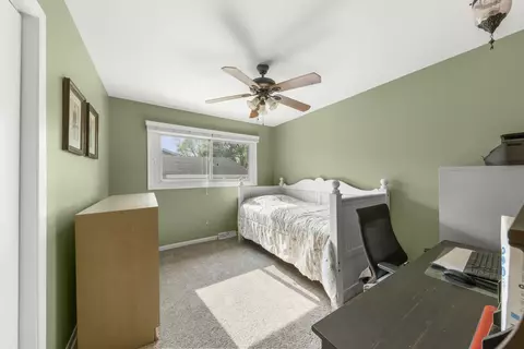 1320 Elm St, Wheaton, IL 60189 photo 11