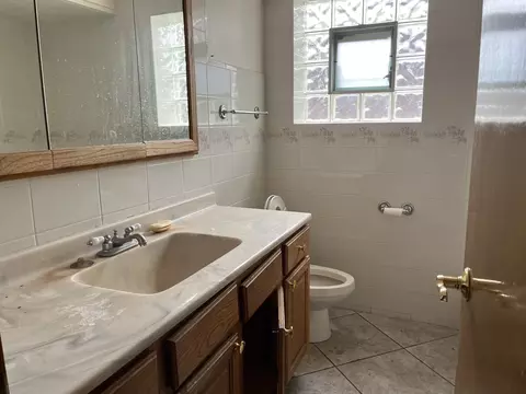 320 Bellaire Ave, Des Plaines, IL 60016 photo 11