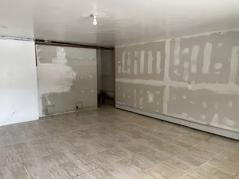320 Bellaire Ave, Des Plaines, IL 60016 photo 7