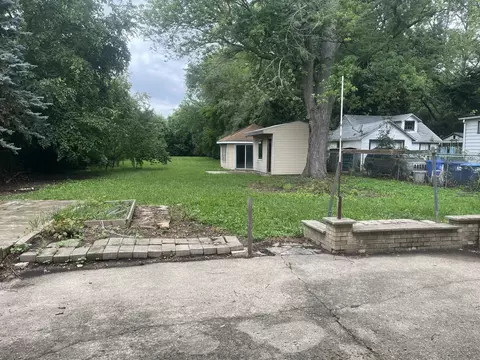 320 Bellaire Ave, Des Plaines, IL 60016 photo 26