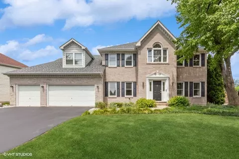 2311 Wilmington Ct, Naperville, IL 60565