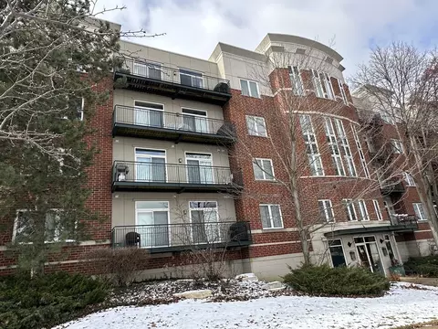840 Weidner Rd #504, Buffalo Grove, IL 60089