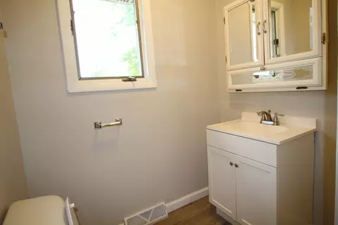 265 E 1st St, Braidwood, IL 60408 photo 11
