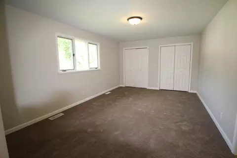 265 E 1st St, Braidwood, IL 60408 photo 5
