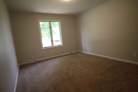 265 E 1st St, Braidwood, IL 60408 photo 7