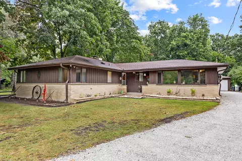 2302 11th St, Winthrop Harbor, IL 60096