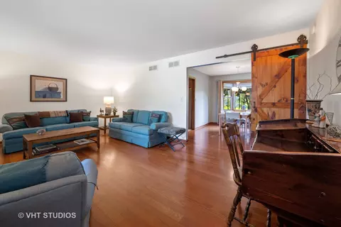 8 N880 Nolan Rd, Elgin, IL 60124 photo 9
