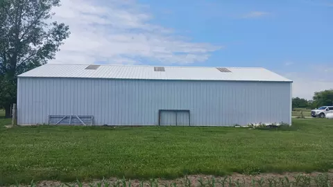 4775 E Grinter Rd, Gardner, IL 60424 photo 5