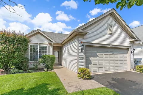 14296 Sundance Dr, Huntley, IL 60142