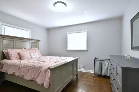 445 Broadview Ave, Hillside, IL 60162 photo 17