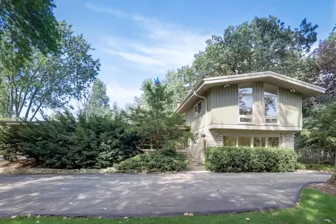 1365 Kenilwood Ln, Riverwoods, IL 60015