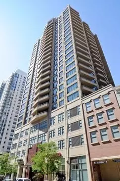 200 N Jefferson St #801, Chicago, IL 60661