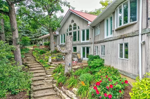 1983 Caton Rd, Ottawa, IL 61350