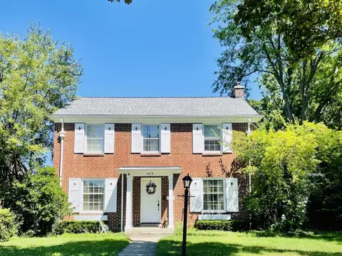 1613 Alexander Ct, Waukegan, IL 60085