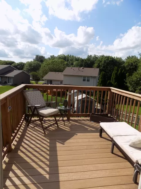 305 Hickory Oaks Dr, Bolingbrook, IL 60490 photo 24