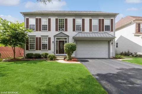916 N Deer Ave, Palatine, IL 60067
