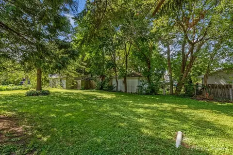 302 Circle Rd, Fox River Grove, IL 60021 photo 24