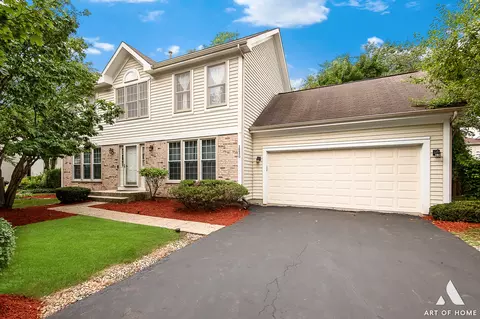 1230 Cobblers Xing, Elgin, IL 60120 photo 2