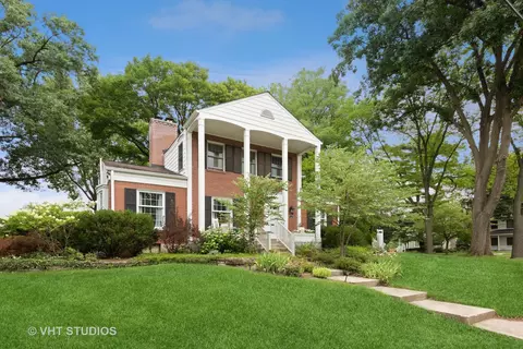 405 W Jefferson Ave, Wheaton, IL 60187 photo 3