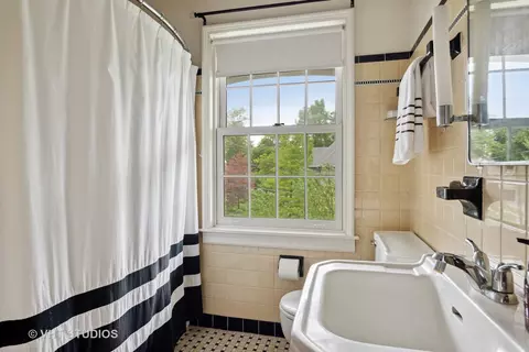 405 W Jefferson Ave, Wheaton, IL 60187 photo 20