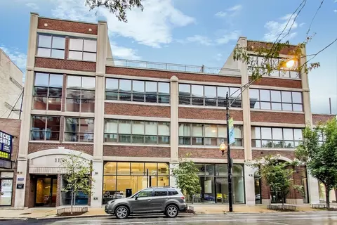 1158 W Armitage Ave #206, Chicago, IL 60614
