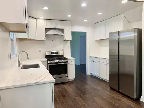 709 Juneway Ave, Deerfield, IL 60015 photo 5