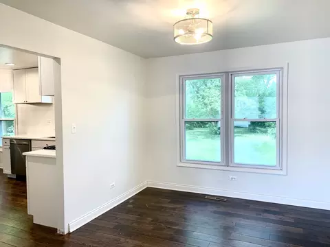 709 Juneway Ave, Deerfield, IL 60015 photo 6