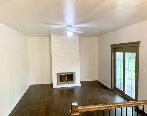 709 Juneway Ave, Deerfield, IL 60015 photo 7