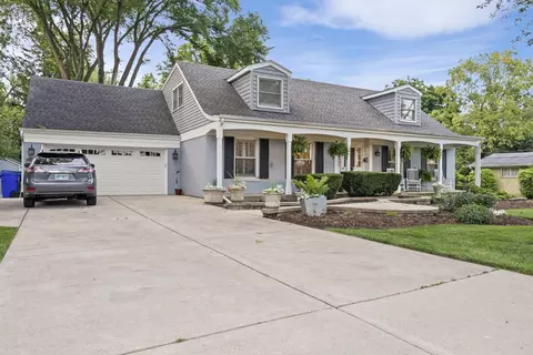 1713 E Thomas Rd, Wheaton, IL 60187 photo 6