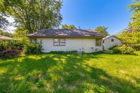 1391 W Walnut St, Kankakee, IL 60901 photo 4