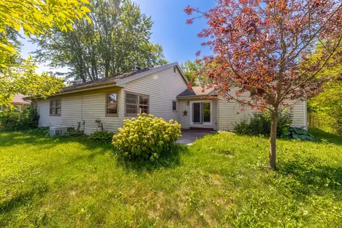 1391 W Walnut St, Kankakee, IL 60901 photo 2