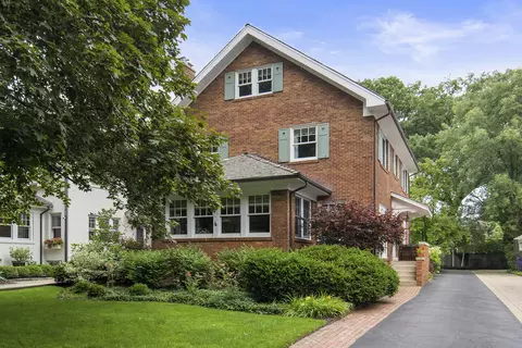 447 Sunset Rd, Winnetka, IL 60093
