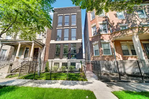 6523 S Minerva Ave #1, Chicago, IL 60637