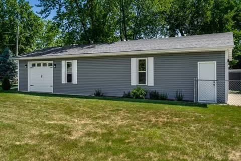519 E Franklin St, Rockton, IL 61072 photo 51