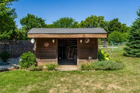 519 E Franklin St, Rockton, IL 61072 photo 48