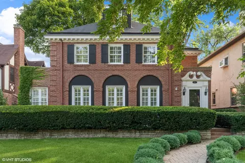 940 Sheridan Rd, Wilmette, IL 60091