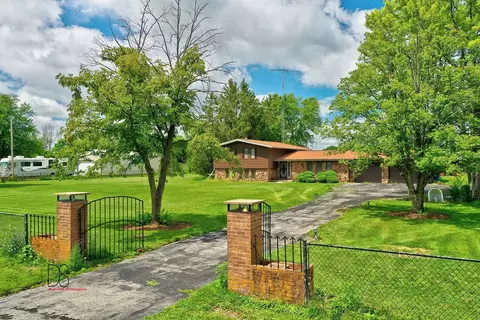 2377 N 2879th Rd, Marseilles, IL 61341