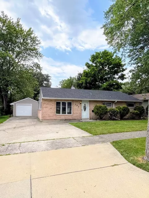 105 Blackhawk Dr, Park Forest, IL 60466