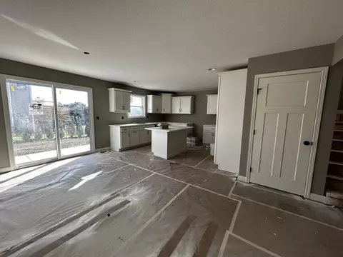 1204 Granite Way, Normal, IL 61761 photo 2