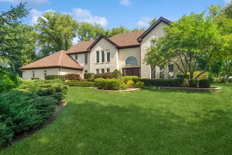 1521 Sumter Ct, Long Grove, IL 60047