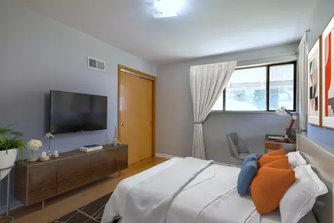 6509 W Devon Ave, Chicago, IL 60631 photo 10