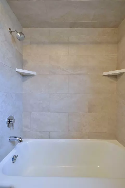 6509 W Devon Ave, Chicago, IL 60631 photo 16