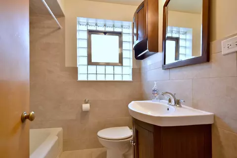 6509 W Devon Ave, Chicago, IL 60631 photo 14