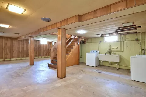 6509 W Devon Ave, Chicago, IL 60631 photo 23